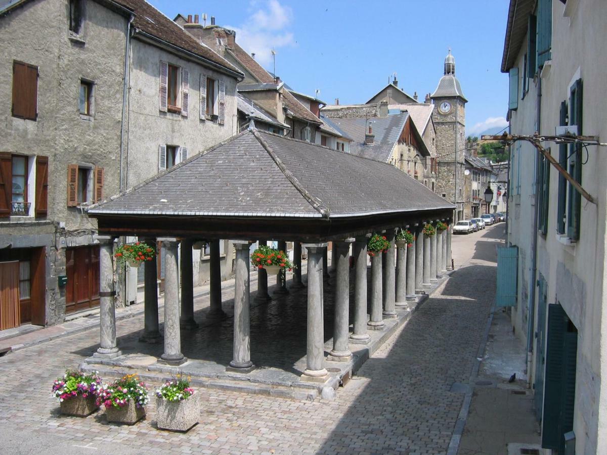 Studio Des Alpes La Mure  Exterior photo